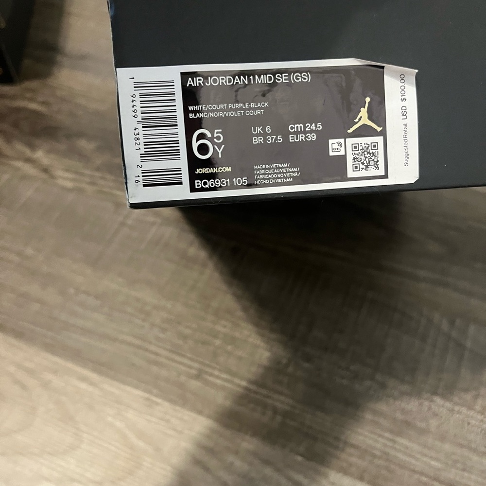 Jordan 1 Mid - Picture 2 of 4